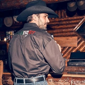 Kontoor Brands reports leadership role expansion on COO departure