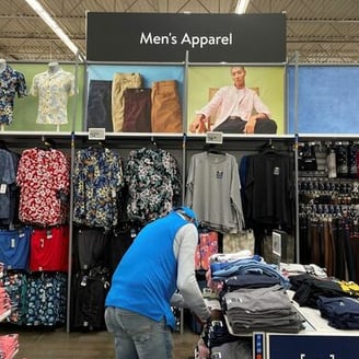 Walmart broadens 10% staff discount to include most grocery products, WSJ reports