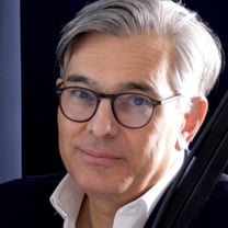 Podcast: Michael Kliger from Mytheresa on the daily life of a luxury e-tailer