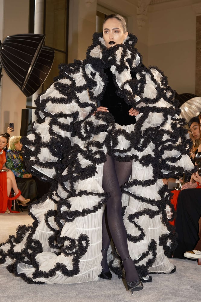 Schiaparelli - Fall-Winter2025 - 2026 - Haute Couture - France - Paris