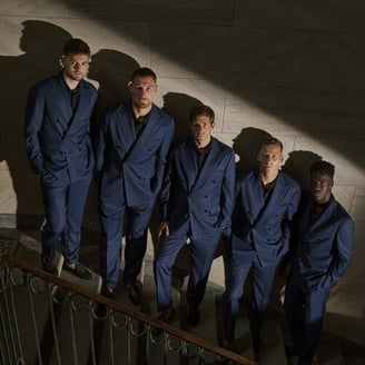 Kering’s Brioni brings luxury tailoring to Como 1907 football club