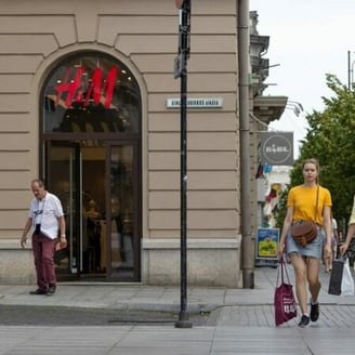 Stand.earth report: H&M outranks Zara and Shein on climate goals