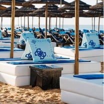 Guess brings luxury brand experience to Portugal’s coast