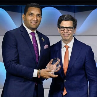 Shree Ramkrishna Exports' Govind Dholakia receives Diamonds Do Good's lifetime achievement award