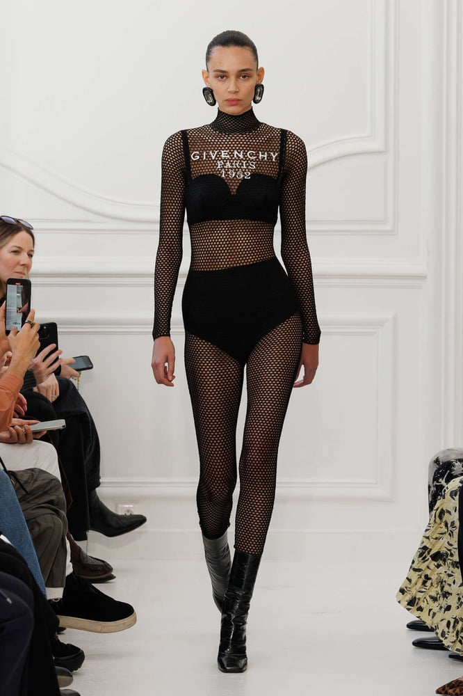 Givenchy - Fall-Winter2025 - 2026 - Womenswear - France - Paris