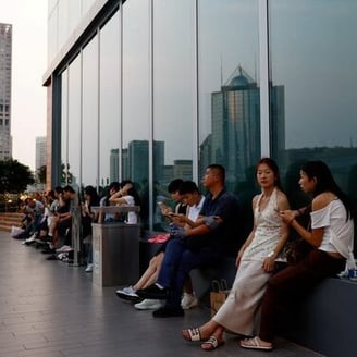 Trump signs order extending China tariff truce by 90 days, White House says