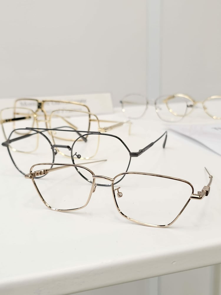 Metal frames from the new Thelios factory