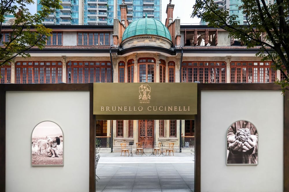 Brunello Cucinelli hosted a dynamic presentation themed 'A Oriente', in Zhang Yuan, Shanghai, this October