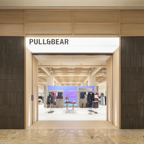 Pull&Bear unveils new retail concept at its new flagship store in Manchester